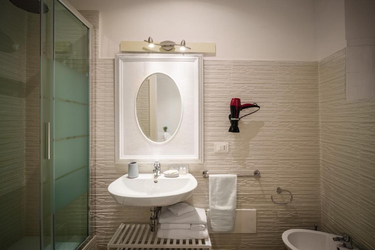 Oisife Apartments Каляри Екстериор снимка